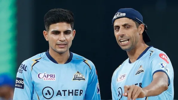 IPL 2025: Nehra out, Yuvraj in, Dravid back.